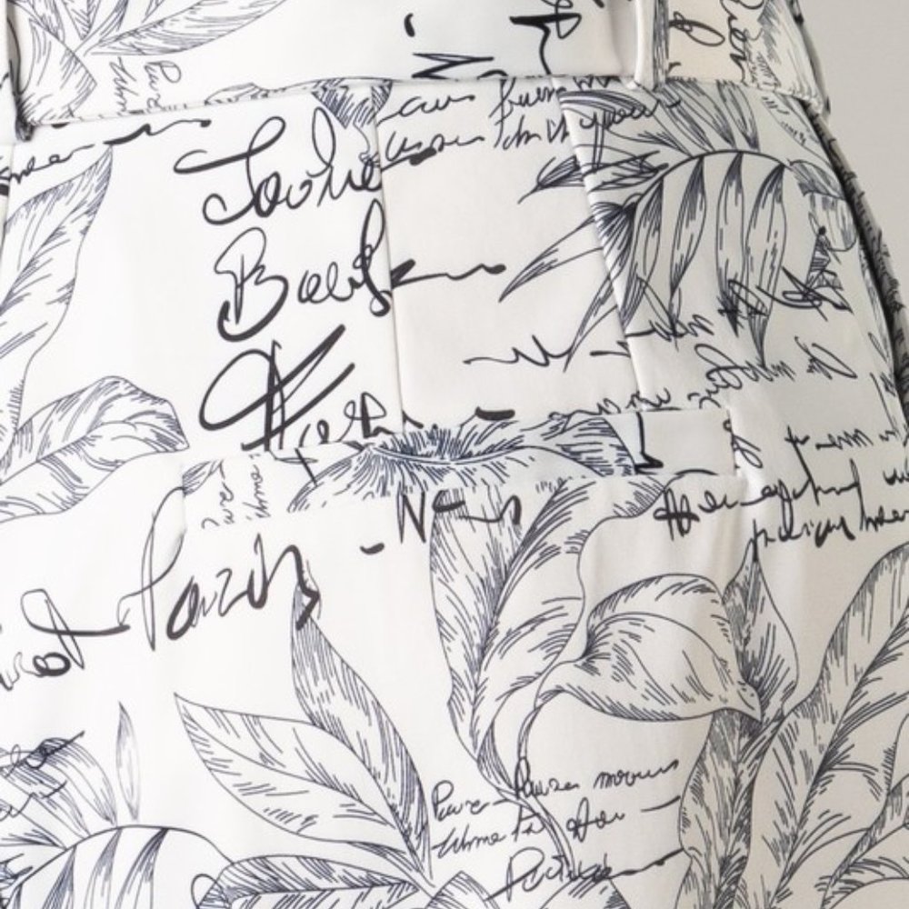 Belted High Waist Print Shorts - Picture 5 of 14